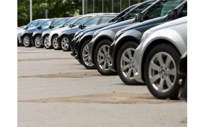 Mercato auto usate Italia a settembre 2025 crescita del 6 8