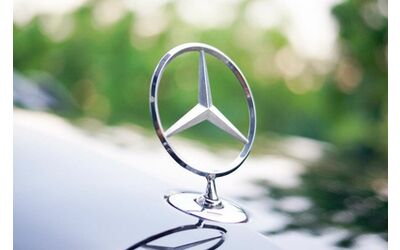 Mercedes ha deciso la Classe A ritorner nel 2028 per contrastare l 039 Audi A2