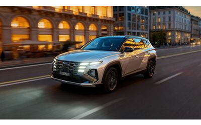 Nuova Hyundai Tucson Dark Line 2026 eleganza ed esclusivit ecco quanto costa