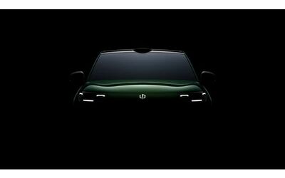 Nuova Leapmotor A10 si prepara al debutto prime immagini ufficiali ecco cosa sappiamo