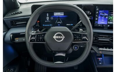 Nuova Nissan Micra interni e bagagliaio della citycar elettrica