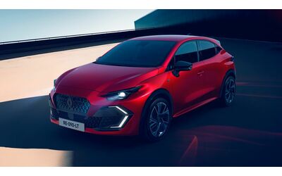 Nuova Renault Clio: scheda tecnica, motori, consumi e dati ufficiali