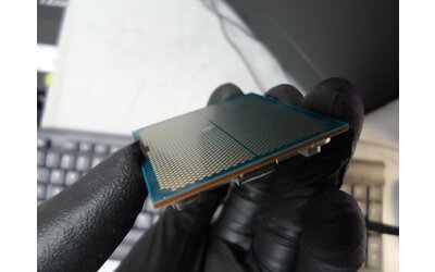 Nuovo caso di AMD Ryzen 9800X3D guasto, sembra colpa della scheda madre