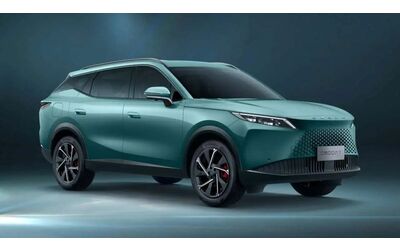 Omoda 7 SHS P arriva in Italia una nuova Super Hybrid ecco quanto costa