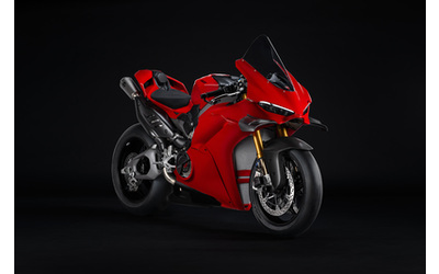 Panigale V4 e V2, accessori Ducati Performance per dominare la pista