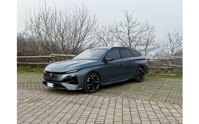 Peugeot 308 Plug in Hybrid la station ricaricabile per le flotte