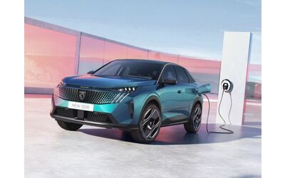 Peugeot cambia i numeri sugli ibridi plug in mutano i CV ma non le prestazioni