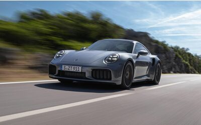 Porsche 911 Turbo S, 711 CV per la 911 di serie più potente di sempre