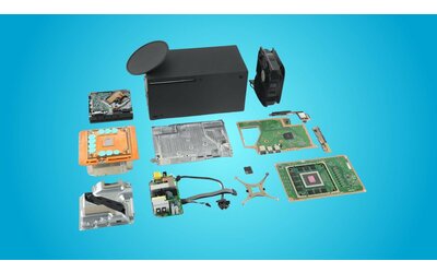 Riparare Xbox Series X diventa semplice: iFixit e Microsoft si alleano