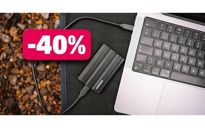 Samsung T7 Shield: l'SSD portatile indistruttibile è scontato del 40%