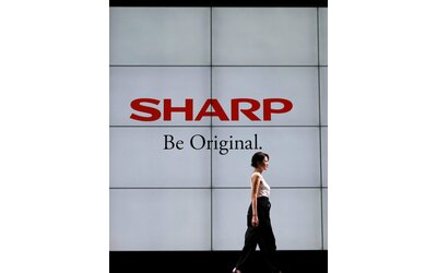 Sharp, stop alla produzione di pannelli LCD: concorrenza cinese troppo forte