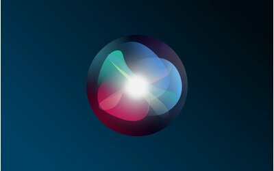 Siri cambia rotta: Apple apre all'AI esterna per migliorare l'assistente vocale