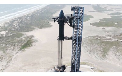 SpaceX prepara il quarto volo di prova di Starship | Foto