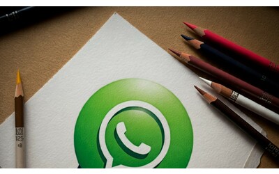 WhatsApp, in lavorazione novità per le chat di gruppo e profili social
