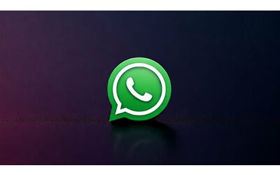 WhatsApp migliora la condivisione: ecco la barra multifunzione per i social