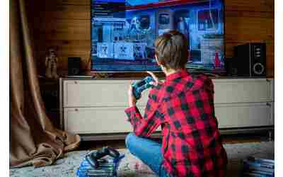 Dal 2025 bisognerà pagare per giocare più ore al giorno: la novità che cambia la storia dei videogiochi