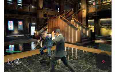 GTA incontra Yakuza nel nuovo Gang of Dragon protagonista un gigante