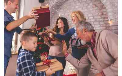 Il miglior regalo per Natale 2024 costa meno di 25 euro: geniale, divertente e unico