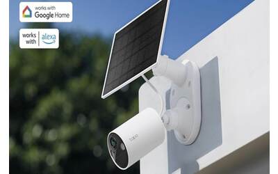 La telecamera di sicurezza più venduta su Amazon: niente fili e niente corrente