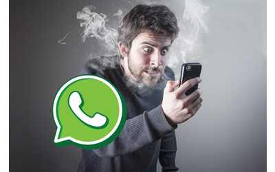 Se lo fai su Whatsapp perderai tutti gli amici: è una pessima abitudine