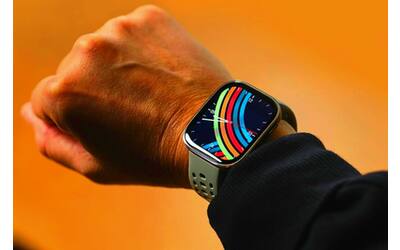 Smartwatch potente e molto apprezzato in sconto: oltre 500 venduti