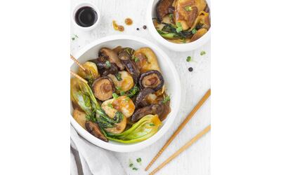 Gnocchi di riso con verdure al salto: la ricetta cinese