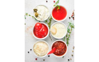 La salsa perfetta per una grigliata di fine estate: 7 idee per te