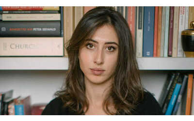 Cecilia Sala arrestata in Iran, la giornalista fermata a Teheran. Era attesa a Roma prima di Natale