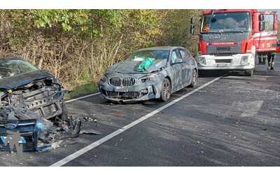 Incidente sulla Braccianese: scontro tra tre auto. Cinque feriti gravi, mamma e figlio elitrasportati in ospedale