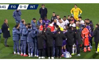 Malore per Bove, l'ex Roma sviene in campo. Sospesa Fiorentina-Inter