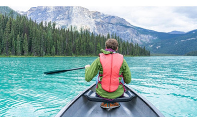 Laghi della Carinzia: 5 esperienze indimenticabili a nuoto, con stand up paddle o kayak