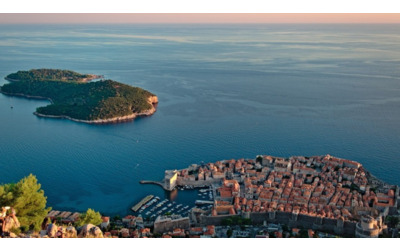 Mediterraneo 2024 anno pi caldo degli ultimi 40 anni con ondate di calore correnti e vortici pi intensi